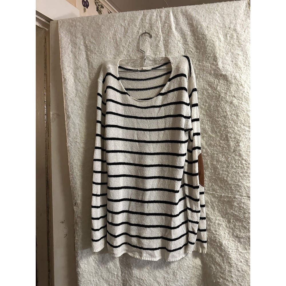 August Mist Neat Patch Elbow White Striped Sweater Soft Women's Size Medium
